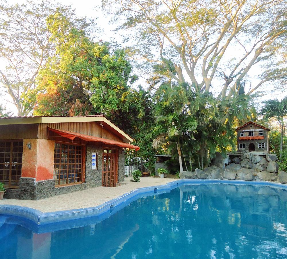 Hotel Restaurante Cesar Managua Exterior photo